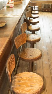 Have a seat a view my new pics!